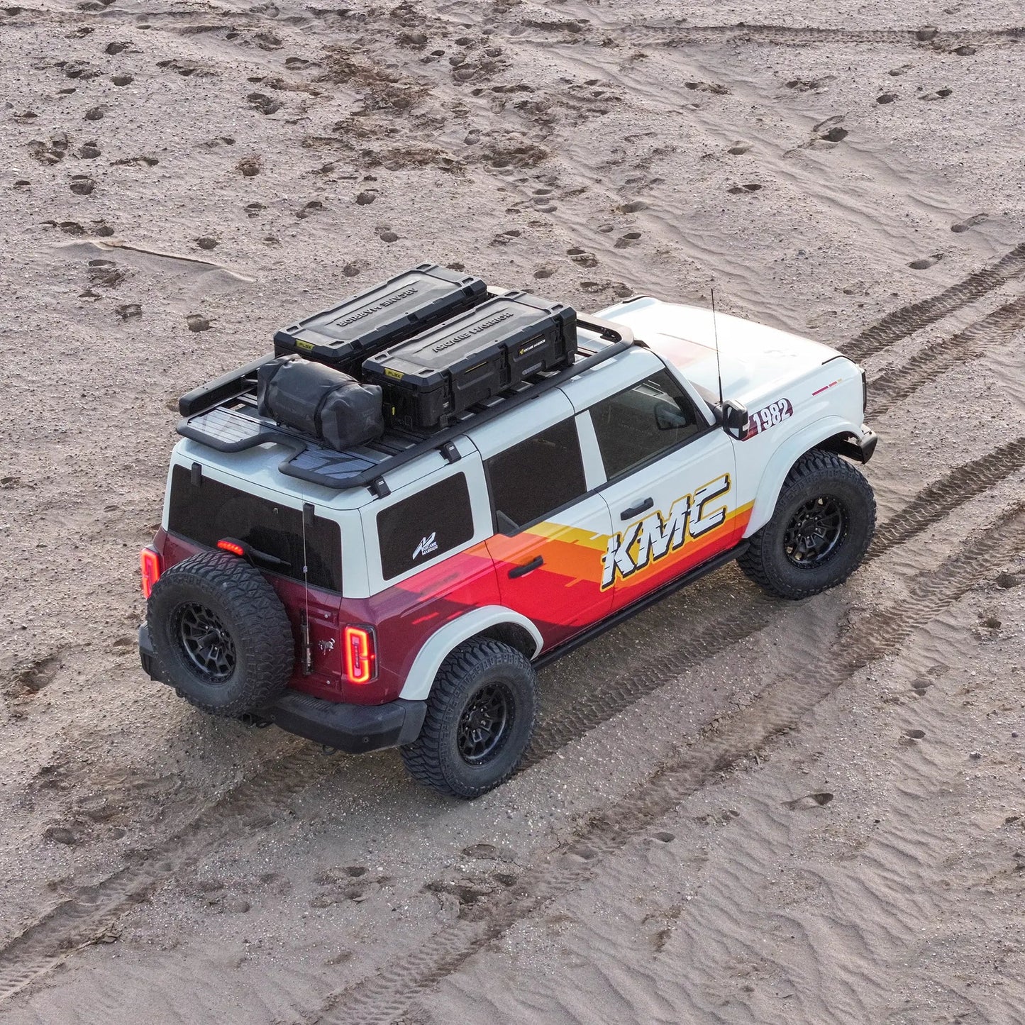 Storm Roof Ford-Bronco (short)
