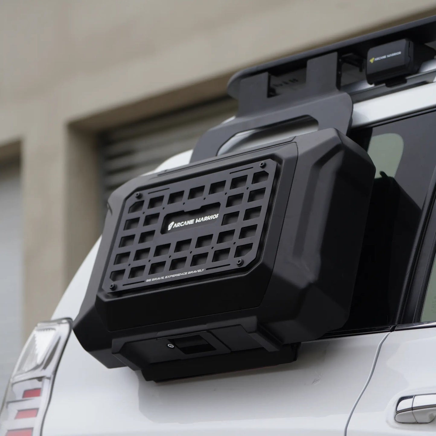 STORM Side-mounted Storage Box